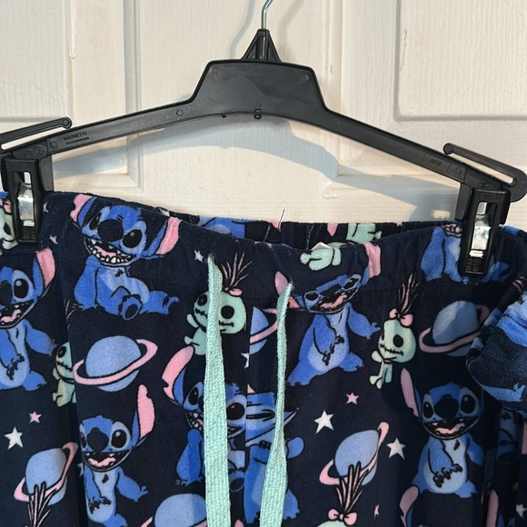 Disney Stitch Fleece Pj pants size XL - Picture 4 of 5